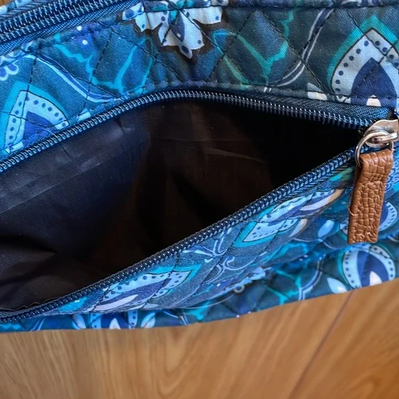 Host Pick 🎉 Stone Mountain Purse - Picture 4 of 6